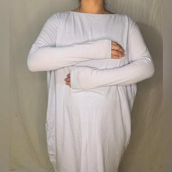 Lululemon - Picture 3 of 16